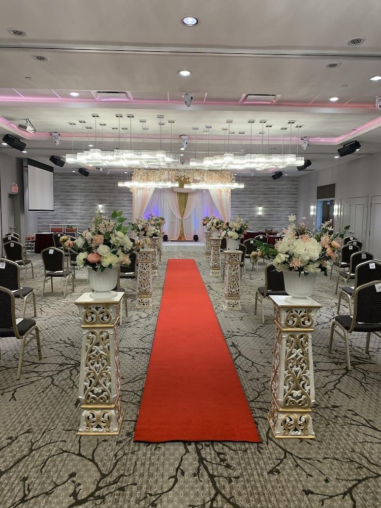 Hampton Inn & Suites Montreal-Dorval Esterno foto