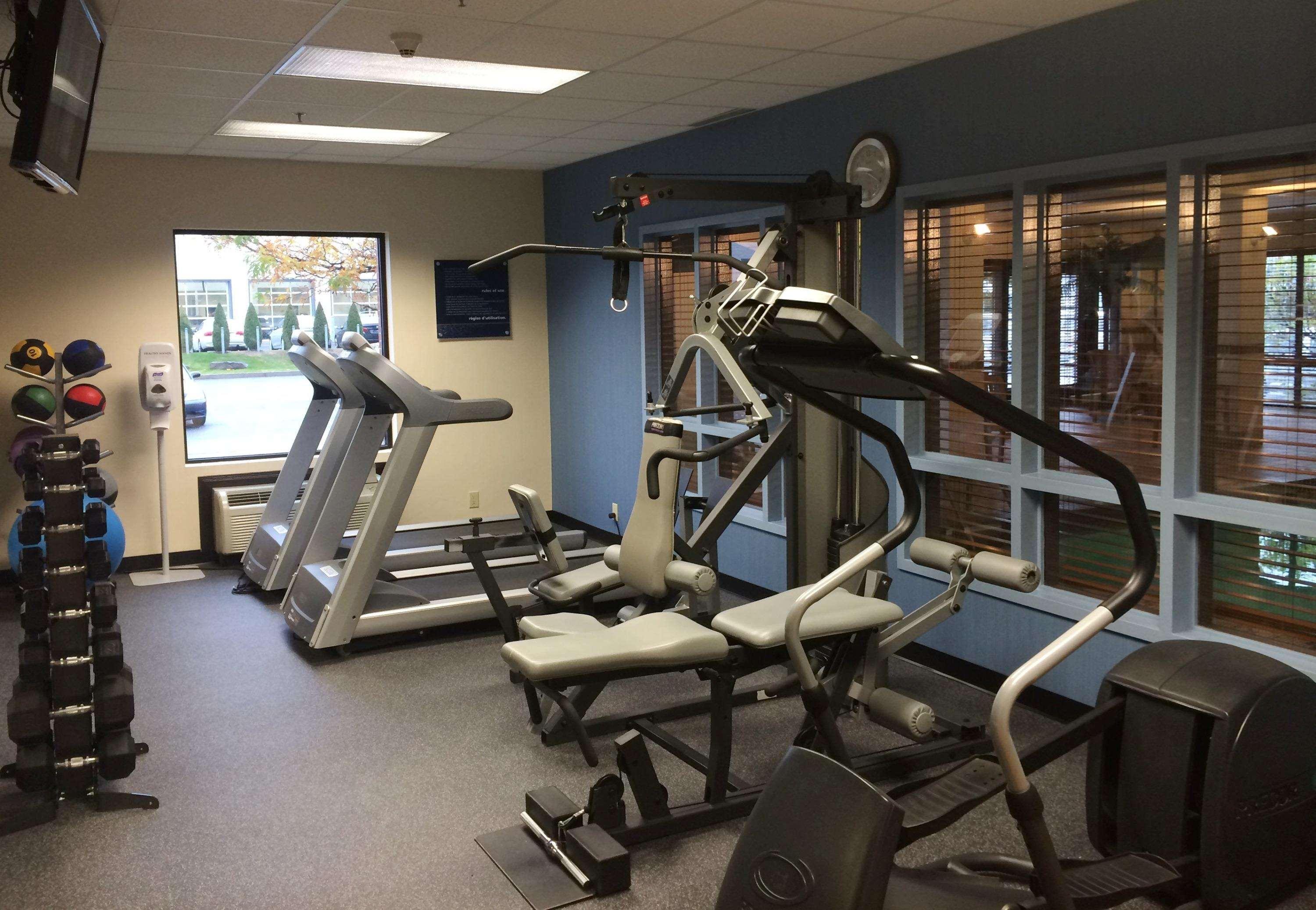 Hampton Inn & Suites Montreal-Dorval Esterno foto