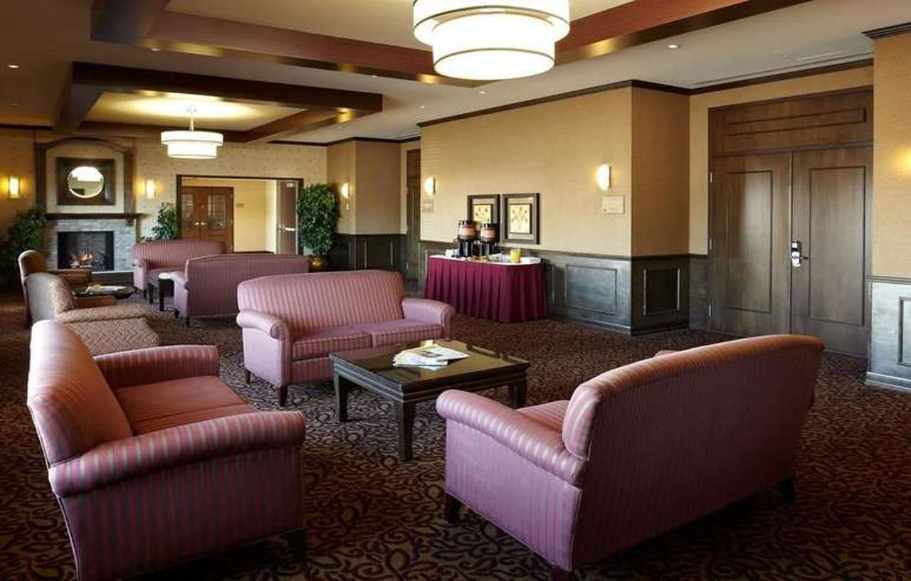 Hampton Inn & Suites Montreal-Dorval Esterno foto